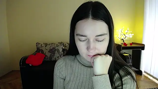 Pretty_shy webcam