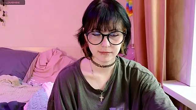 lily_noris webcam