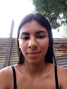 chaparritahot99 webcam