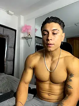 MR_MUSCLE webcam