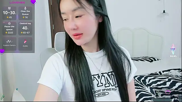 Squirt-Queenn webcam