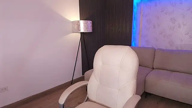 kylie_collins webcam