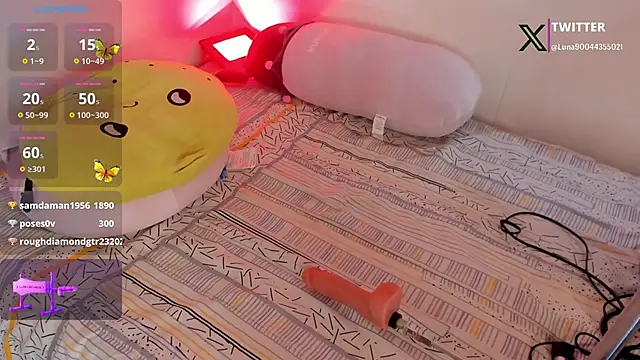 princessluna_19 webcam