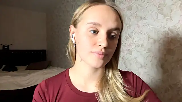 ElisabetLorney webcam