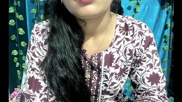 Forever_Love2025 webcam