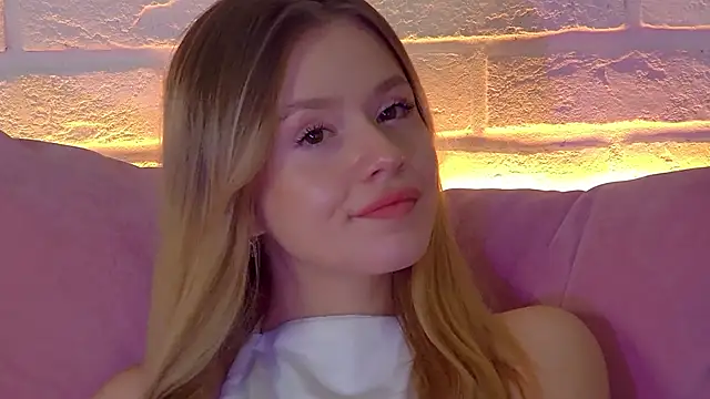 MilanaBalmain webcam