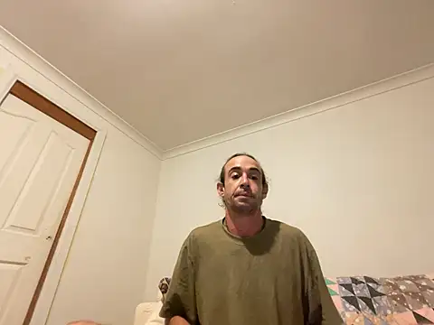 mastertittiefkr webcam