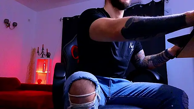 mightyaaron66 (M young) - 𖤐🔥 parTy Time ,House parTy  !  💨𖤐