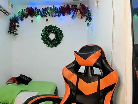 andrew_jonhes webcam