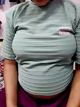 hot_hania (F young) - Full open 👐😺 New mobile