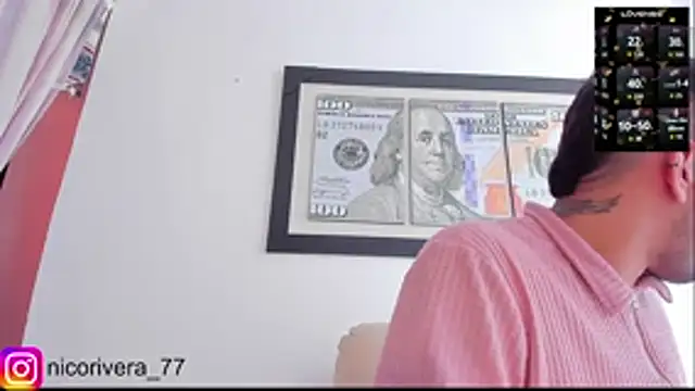 nico_rivera webcam