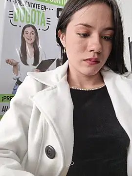 CHARLOTTE__05 webcam