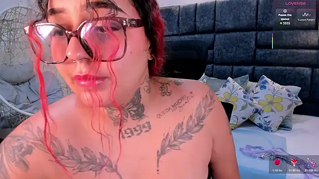 atennea_diiossa webcam