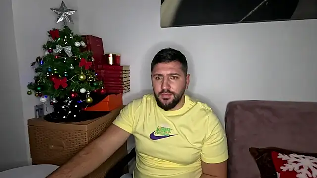 Gold_Alpha_Boy webcam