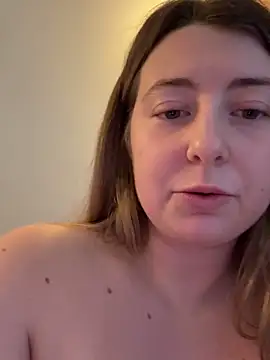 curvyflawless webcam