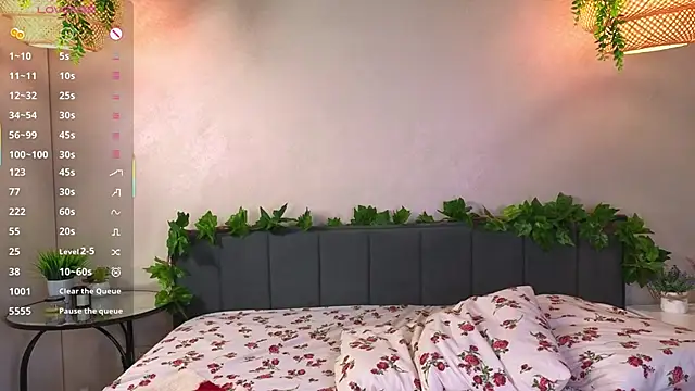 ConstanceHelms webcam