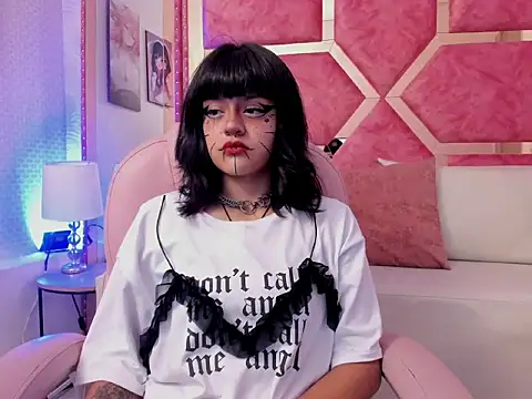 Nahemont_Sadish webcam