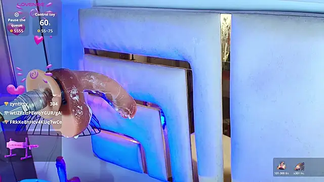 baby_naughty1_ webcam