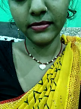 AnanyaKapoor89 webcam