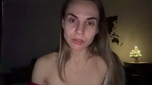 AnnieLove7722 webcam