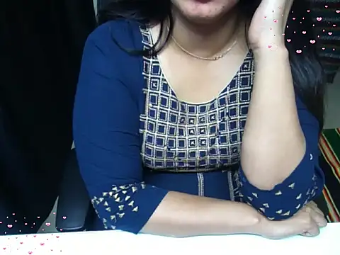 Cute_Aarushii webcam