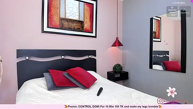 Sara__Michell webcam