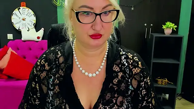 ChristyBrooks webcam