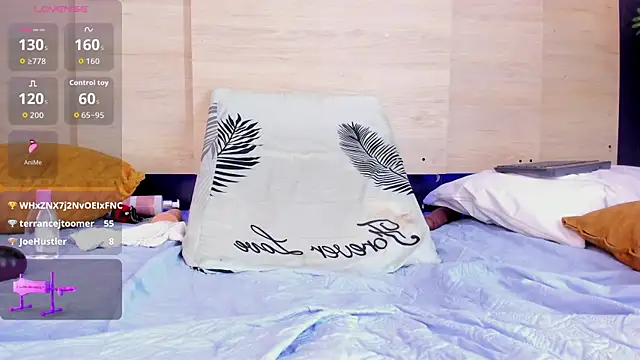 celeste_smmith_ webcam