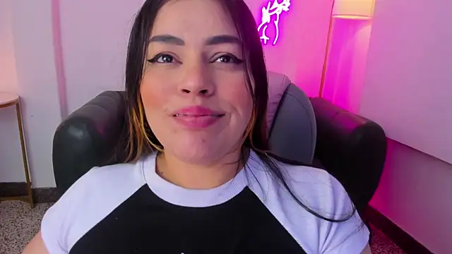 Miss_Francheska webcam