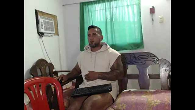 lover_1994 (Ask my age) - Cum face