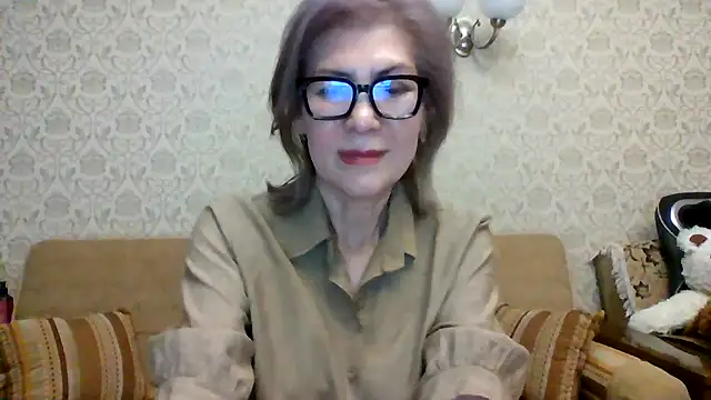 Elegant00Lady webcam