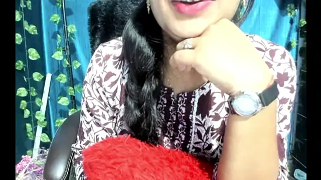 Forever_Love2025 webcam