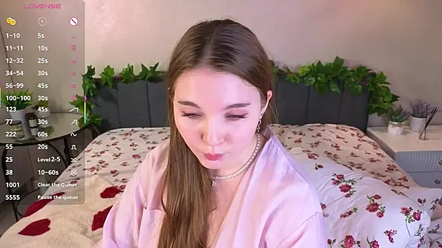 ConstanceHelms webcam