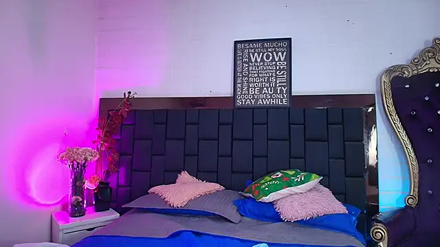 Krystal_Heartss webcam