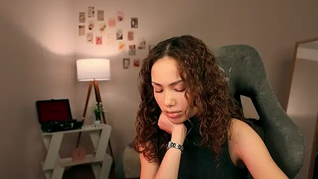 branchwithflowerss webcam