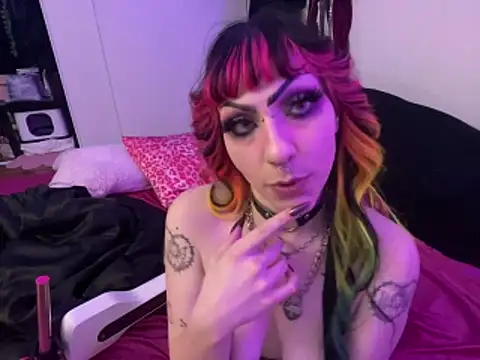 Webcam Model (ChrryFoxx)  is live.Free join now!