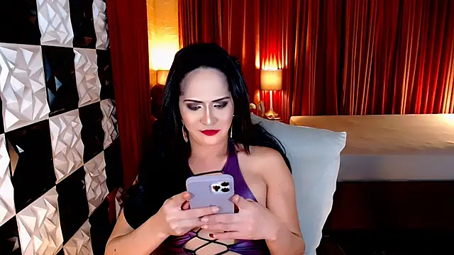 HorseCockSheenaTS webcam