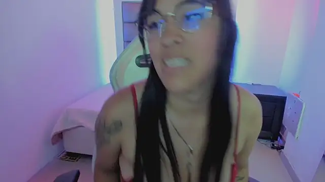 Andrea_brunnette webcam