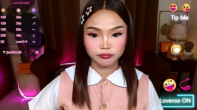 _TransGoddessAthena_ webcam