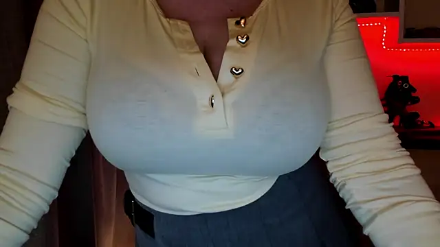 feliziaDesire webcam