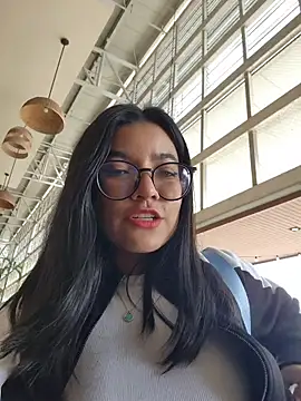 Pretty_roxxyy webcam