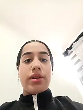 VirginPussyAnita18 webcam