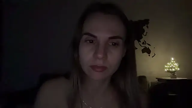 AnnieLove7722 webcam