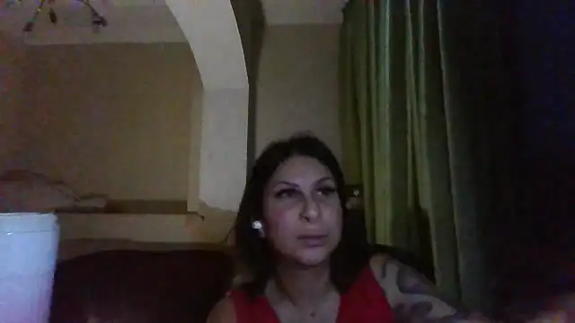 QueenMomyS webcam