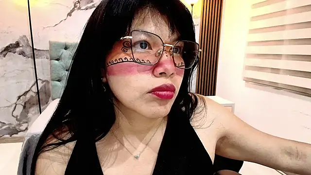 EsmeraldaChantre webcam stripchat model stream image