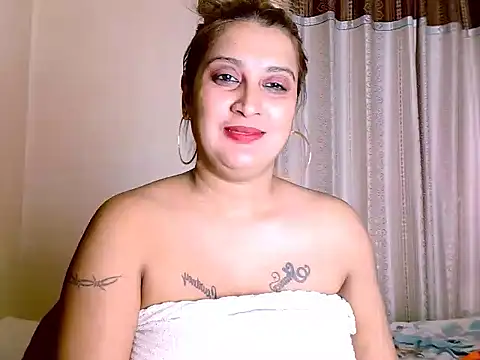 eroticbeauty37 webcam