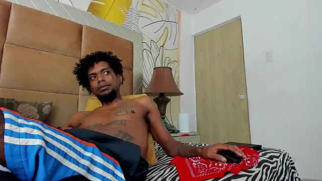 bigblackhotx1 webcam