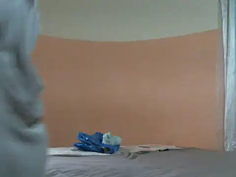 Pretty_miss_devilxxx35 webcam