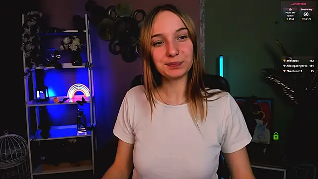 rebecca_smile webcam