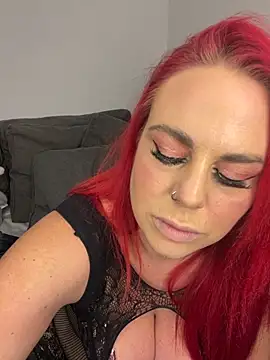 redxxxvixen webcam